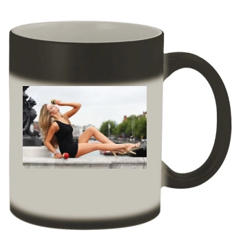 Elle Liberachi Color Changing Mug