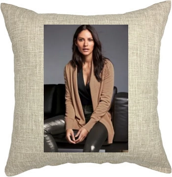 Emanuela de Paula Pillow