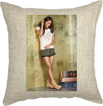 Emanuela de Paula Pillow