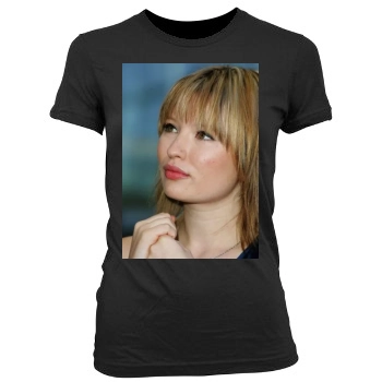 Emily Browning Women's Junior Cut Crewneck T-Shirt