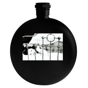 Christina Ricci Round Flask