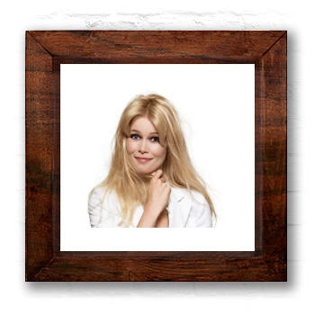 Claudia Schiffer 6x6