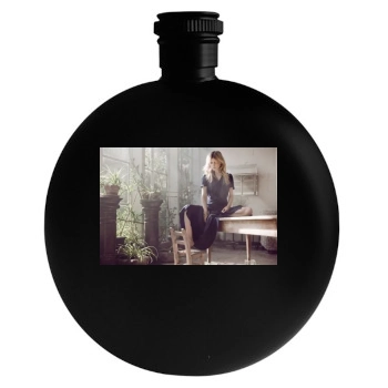 Clemence Poesy Round Flask