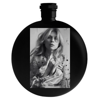 Clemence Poesy Round Flask