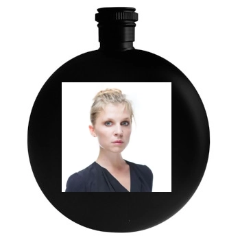 Clemence Poesy Round Flask