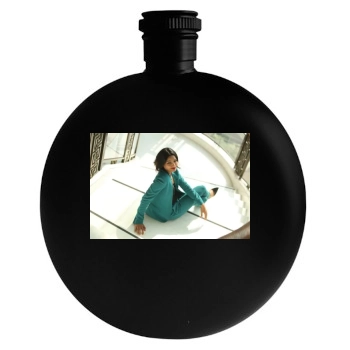 Freida Pinto Round Flask