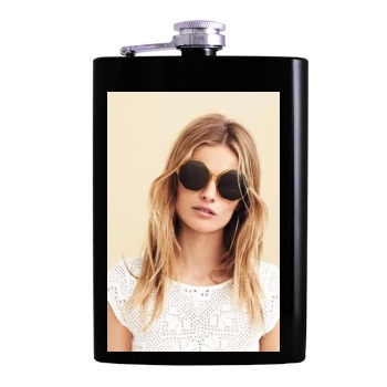 Edita Vilkeviciute Hip Flask