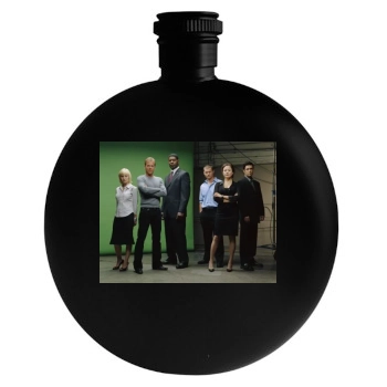 Elisha Cuthbert Round Flask