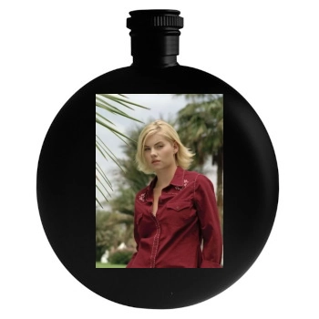 Elisha Cuthbert Round Flask