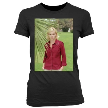 Elisha Cuthbert Women's Junior Cut Crewneck T-Shirt