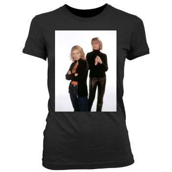 Elisha Cuthbert Women's Junior Cut Crewneck T-Shirt