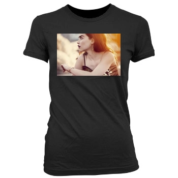 Emilia Clarke Women's Junior Cut Crewneck T-Shirt