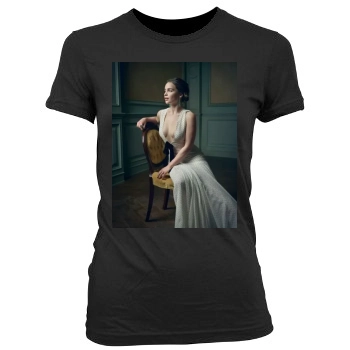 Emilia Clarke Women's Junior Cut Crewneck T-Shirt