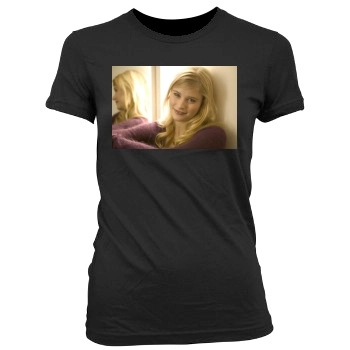 Emilie de Ravin Women's Junior Cut Crewneck T-Shirt