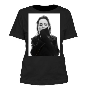 Emily Blunt Women's Cut T-Shirt