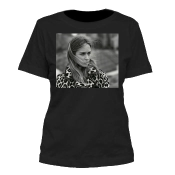 Emily Blunt Women's Cut T-Shirt