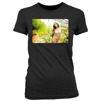 Emily Ratajkowski Women's Junior Cut Crewneck T-Shirt