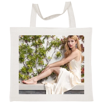 Emma Roberts Tote