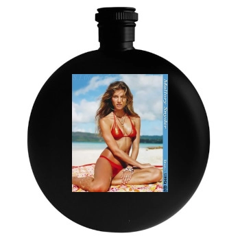 Teri Hatcher Round Flask