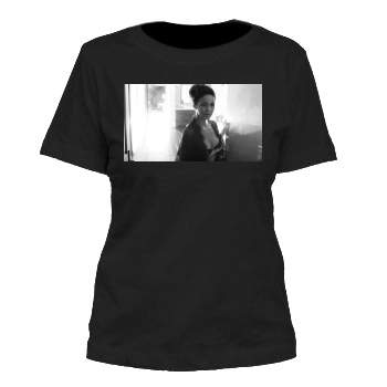 Emmanuelle Chriqui Women's Cut T-Shirt