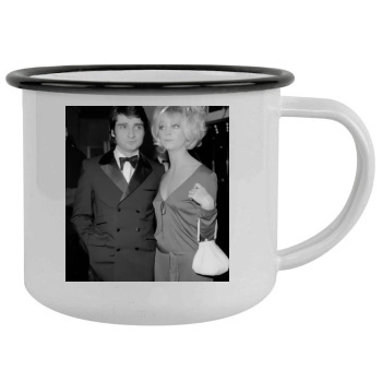 Goldie Hawn Camping Mug