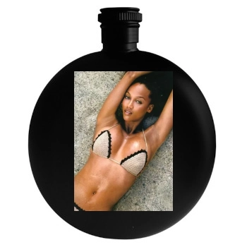 Tyra Banks Round Flask