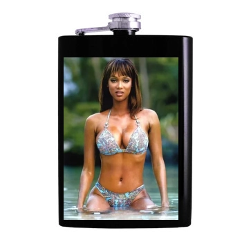 Tyra Banks Hip Flask