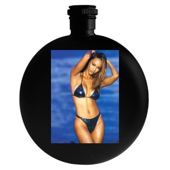 Tyra Banks Round Flask