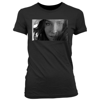 Evangeline Lilly Women's Junior Cut Crewneck T-Shirt