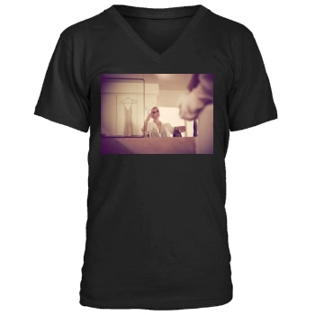 Felicity Jones Men's V-Neck T-Shirt