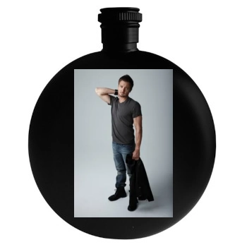 Jeremy Renner Round Flask