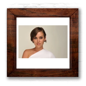 Jessica Stroup 6x6