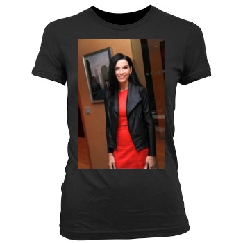 Julianna Margulies Women's Junior Cut Crewneck T-Shirt