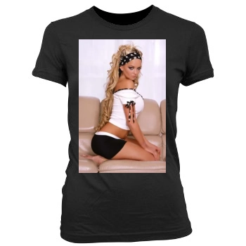 Jennifer Ellison Women's Junior Cut Crewneck T-Shirt