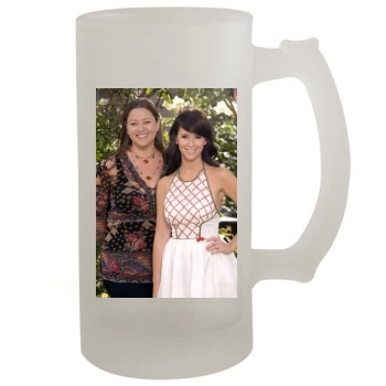 Jennifer Love Hewitt 16oz Frosted Beer Stein