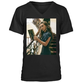 Jennifer Love Hewitt Men's V-Neck T-Shirt