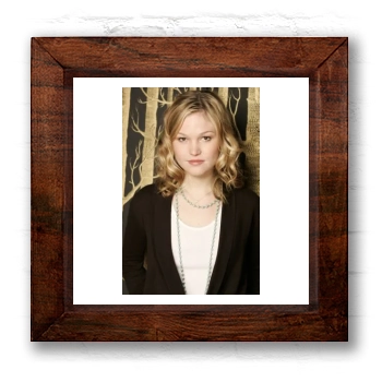 Julia Stiles 6x6