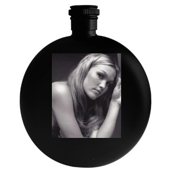 Julia Stiles Round Flask