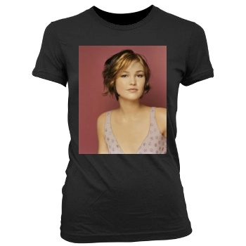 Julia Stiles Women's Junior Cut Crewneck T-Shirt