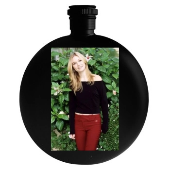 Julia Stiles Round Flask