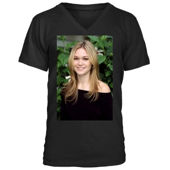 Julia Stiles Men's V-Neck T-Shirt