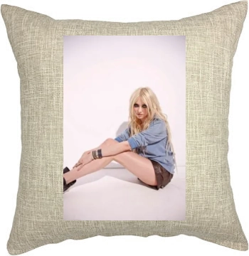 Taylor Momsen Pillow