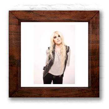 Taylor Momsen 6x6