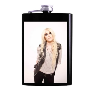 Taylor Momsen Hip Flask