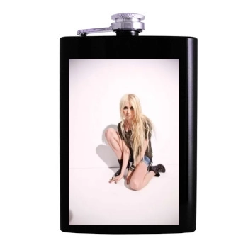 Taylor Momsen Hip Flask