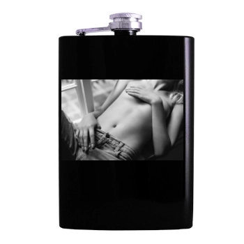 Valeria Dmitrienko Hip Flask