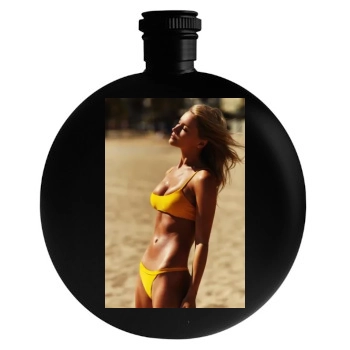 Bryana Holly Round Flask