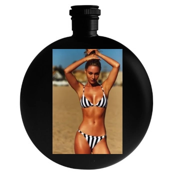 Bryana Holly Round Flask