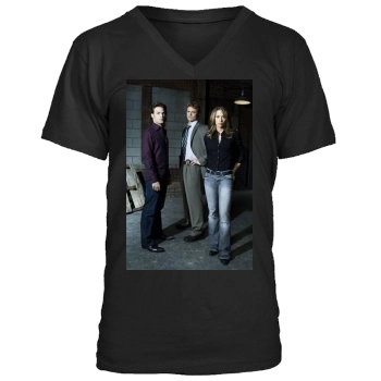 Blood Ties Men's V-Neck T-Shirt