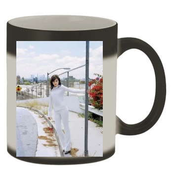 Camilla Belle Color Changing Mug